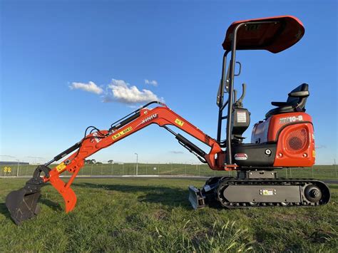 rhinoceros mini excavator review